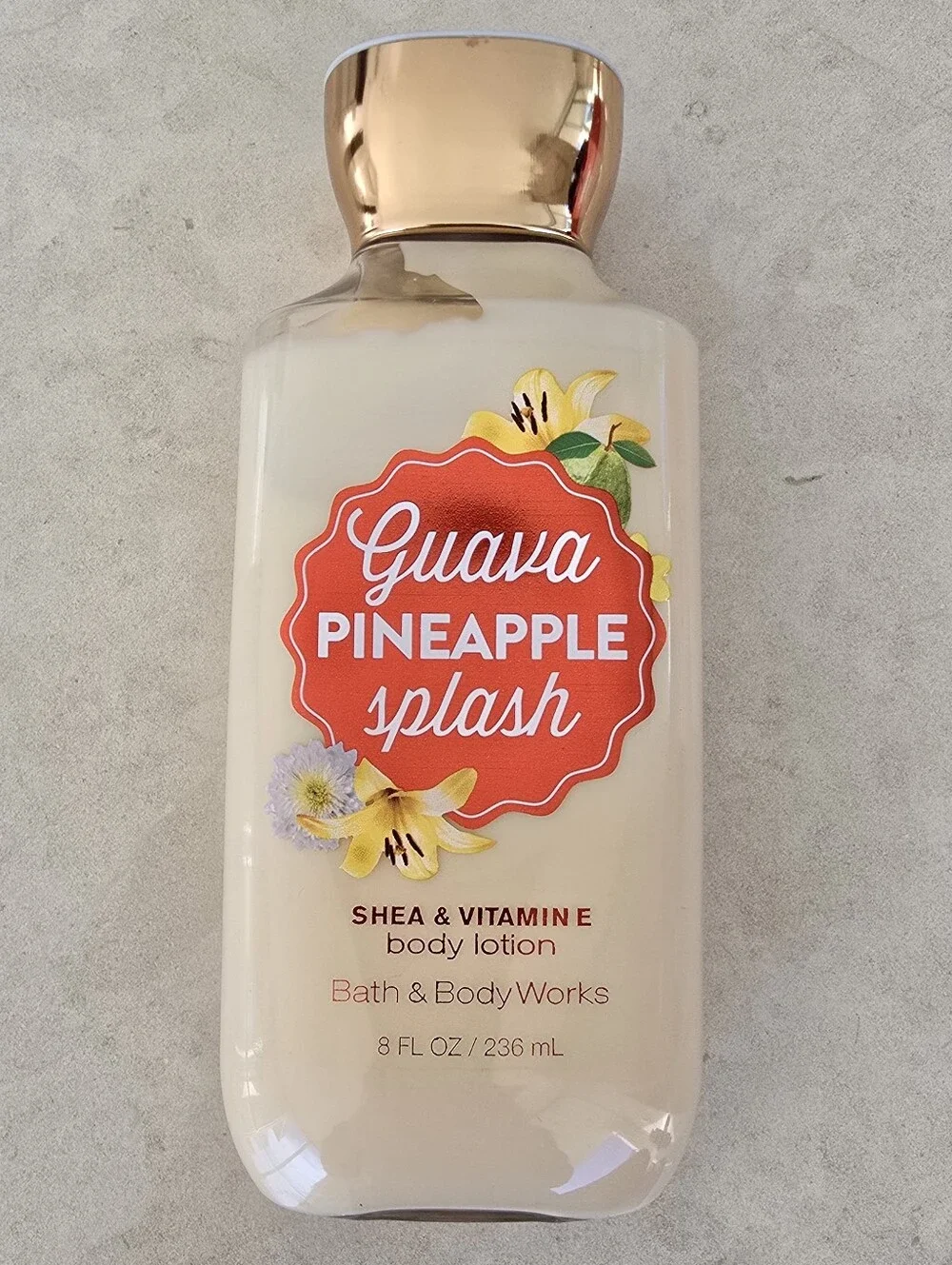 Bath & Body Works Guava Pineapple Splash Shea and Vitamin E Body Lotion